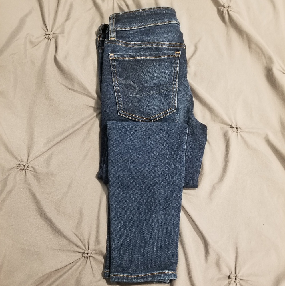 Dark crop jeggings